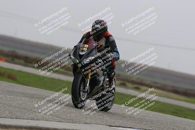 media/Nov-29-2025-TrackDaz (Sat) [[10ae2d9bce]]/A Group/Session 4 (Wheelie Bump)/